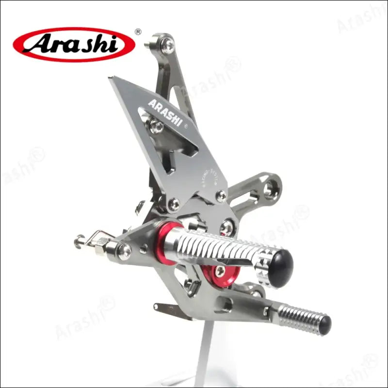 Arashi CNC-verstellbare Fußrasten für Yamaha YZF-R1 (2009-2014)