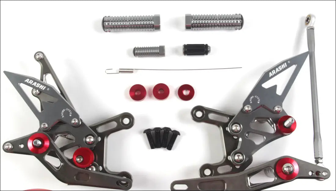 Arashi CNC-verstellbare Fußrasten für Yamaha YZF-R1 (2009-2014)