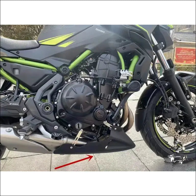 Kawasaki Z650 Belly Pan Passgenaue Verkleidung
