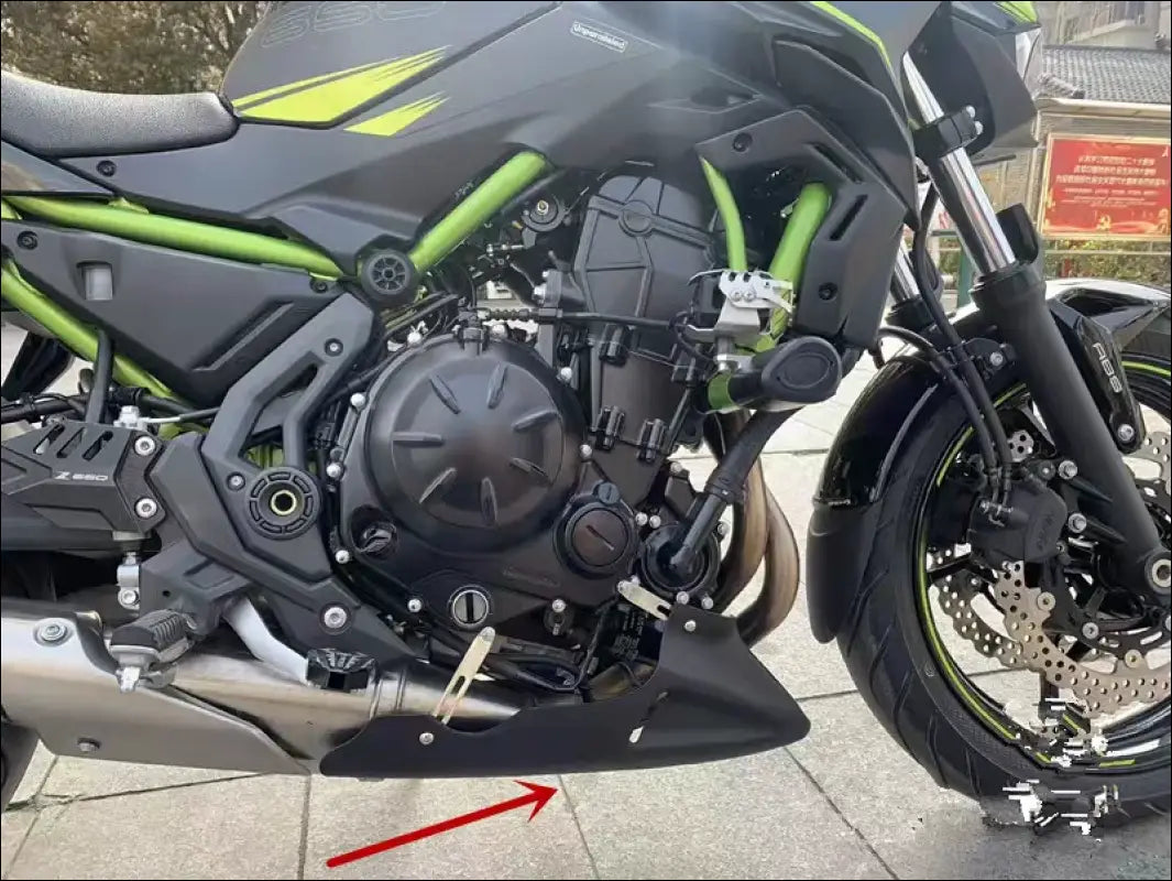 Kawasaki Z650 Belly Pan Passgenaue Verkleidung - Matte Black