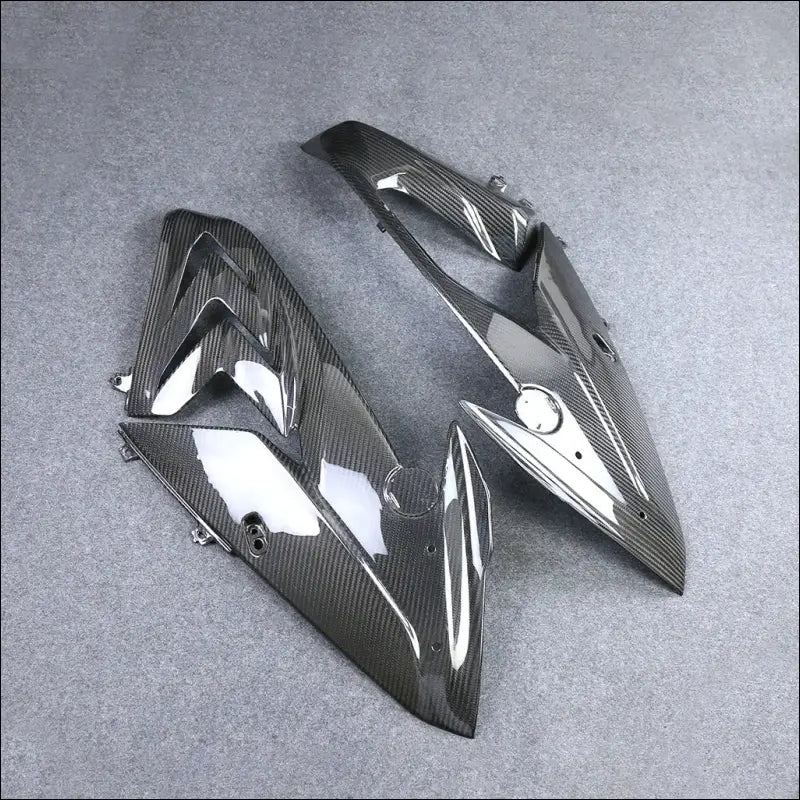 Seitliche Verkleidungsabdeckungen Carbon-Faser für BMW S1000RR (2015–2018)
