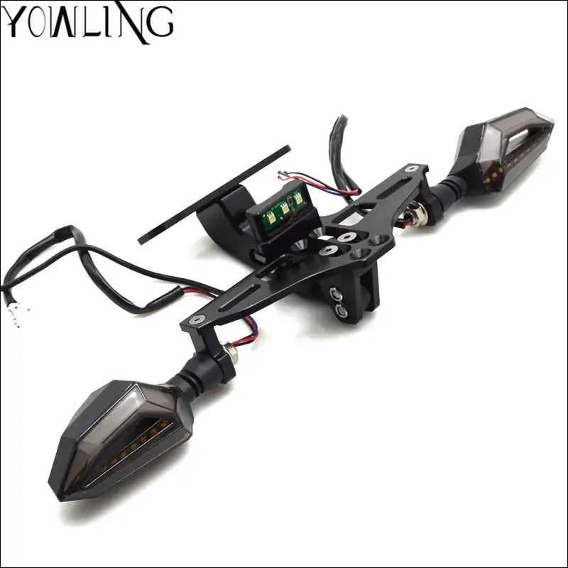Verstellbarer Kennzeichenhalter Yamaha YZF-R6 03-06 - H Black