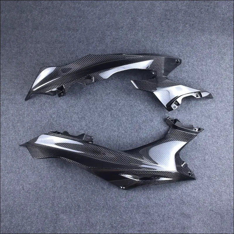 Yamaha R6 (2017–2024) Carbonfaser Spoiler Seitenteile Verkleidung