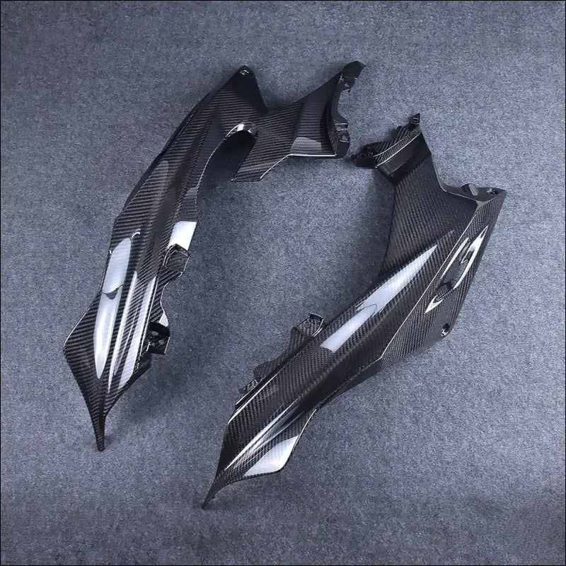 Yamaha R6 (2017–2024) Carbonfaser Spoiler Seitenteile Verkleidung