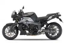 Elegantes schwarzes BMW K1300R-Motorrad mit sportlichem Design und sichtbaren Motorbauteilen.