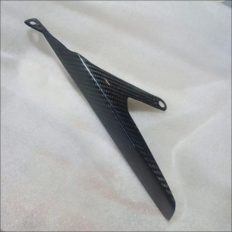 Yamaha YZF-R1 Carbon Hinterrad Kettenschutz 2015-2018 - Gloss
