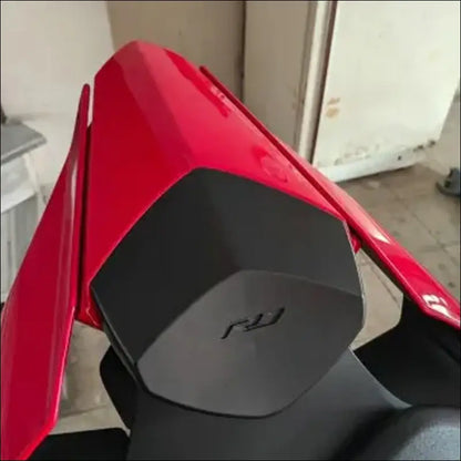 Yamaha YZF-R1 Soziussitz Abdeckung 2015-2024 - Red