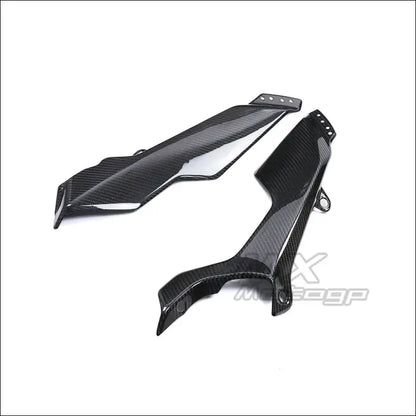 Yamaha YZF-R7 2022-2024 Carbon Seitenverkleidungen